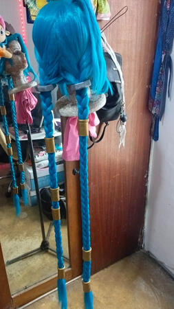 Detalles Peluca Jinx Arcane